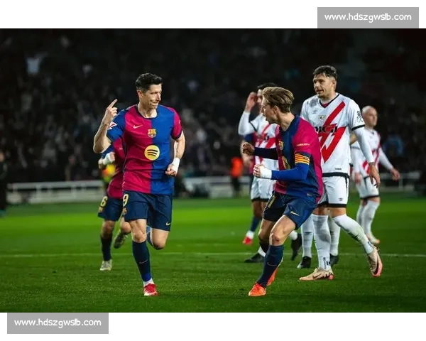 巴萨三将国家队传捷报:莱万破门,德容滕森稳扎稳打 巴萨三将国家队传捷报:莱万破门,德容滕森稳扎稳打